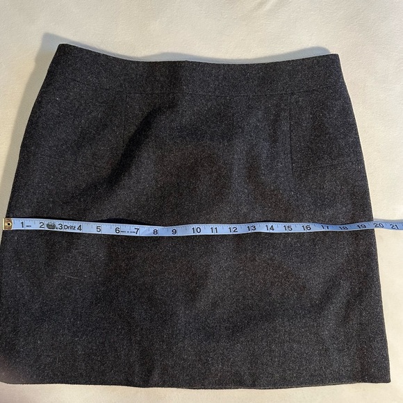 J. Crew Charcoal Gray Wool Blend Skirt Size 8 - Picture 10 of 11